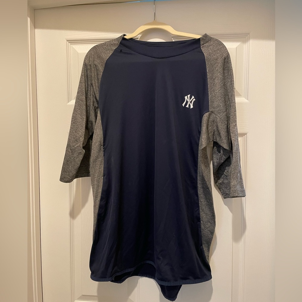 NY Yankees Majestic On-Field 3/4-Sleeve Batting Practice Jersey – Navy/White